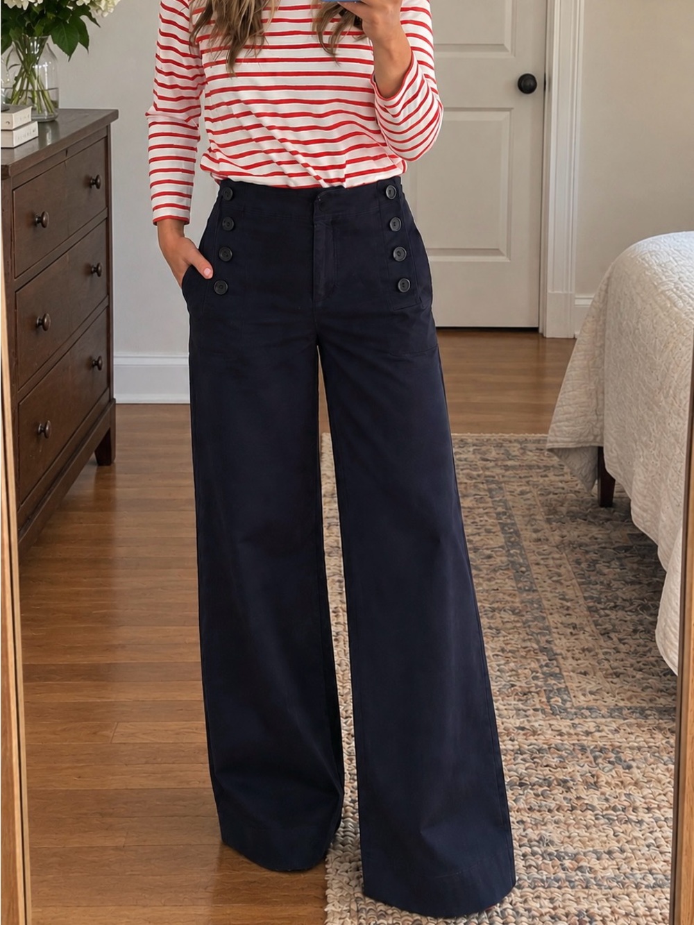Ann Taylor Navy Sailor Wide Leg Pants – Size 2